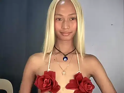 Snapshot of Sunkissed_seductress chatting on 2, 4, 2026 Sunkissed seductress online show from 2, 4, 2026