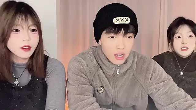 Snapshot of SM_0007 chatting on 8, 3, 2026 SM 0007 online show from 8, 3, 2026