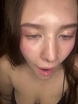 Snapshot of KristieKitty chatting on 17, 4, 2026 KristieKitty online show from 17, 4, 2026