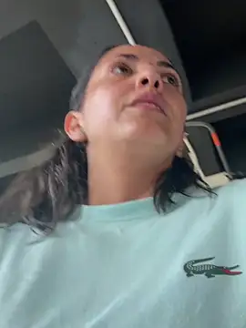 Snapshot of SamanthaWalker_ chatting on 8, 4, 2026 SamanthaWalker online show from 8, 4, 2026