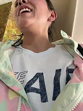 Snapshot of SamanthaWalker_ chatting on 22, 4, 2026 SamanthaWalker online show from 22, 4, 2026