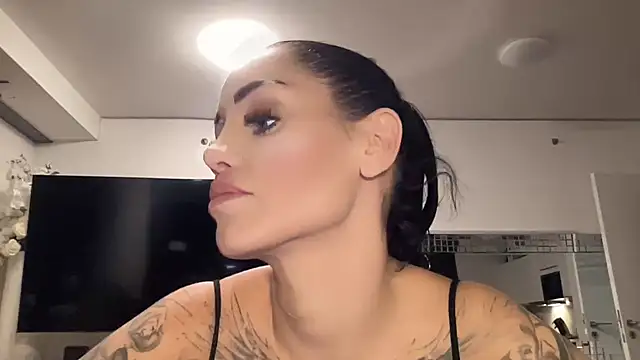 Snapshot of AMBER_HARD chatting on 19, 4, 2026 AMBER HARD online show from 19, 4, 2026