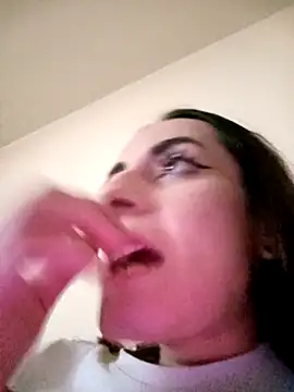 Snapshot of chiara-mario chatting on 29, 4, 2026 chiara-mario online show from 29, 4, 2026