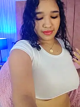 Snapshot of AriaMontes chatting on 30, 4, 2026 AriaMontes online show from 30, 4, 2026