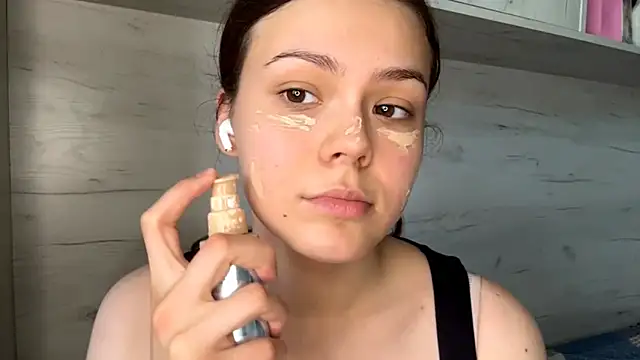 Snapshot of BlinkingDross chatting on 10, 4, 2026 BlinkingDross online show from 10, 4, 2026