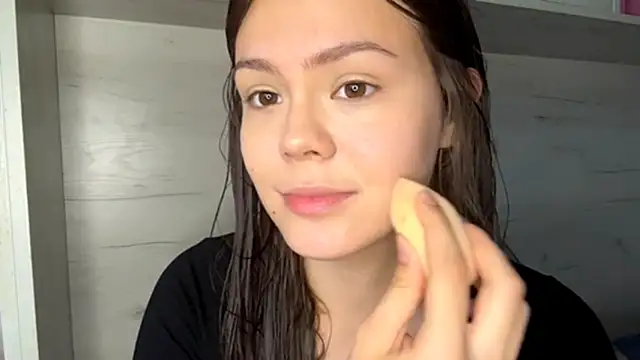 Snapshot of BlinkingDross chatting on 16, 4, 2026 BlinkingDross online show from 16, 4, 2026