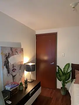 Snapshot of Suki_3 chatting on 8, 4, 2026 Suki 3 online show from 8, 4, 2026