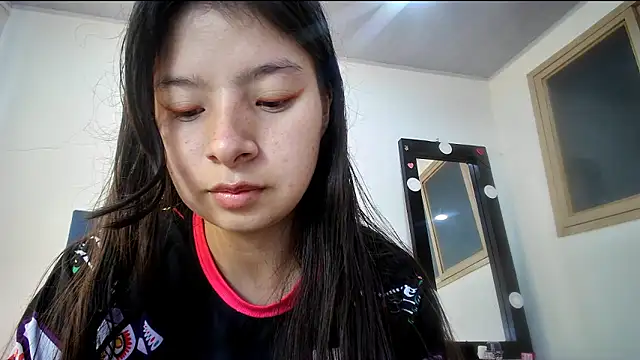 Snapshot of HIMAWARY_SOIN5 chatting on 13, 4, 2026 HIMAWARY SOIN5 online show from 13, 4, 2026