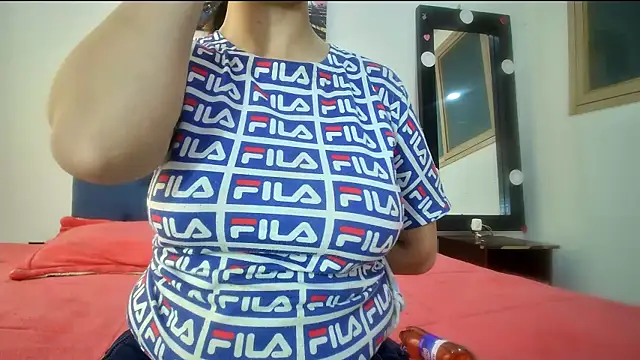 Snapshot of HIMAWARY_SOIN5 chatting on 20, 4, 2026 HIMAWARY SOIN5 online show from 20, 4, 2026