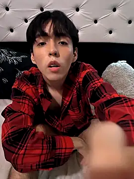 Snapshot of Lucca__555 chatting on 26, 3, 2026 Lucca 555 online show from 26, 3, 2026