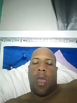 Snapshot of minayarafael chatting on 12, 3, 2026 minayarafael online show from 12, 3, 2026