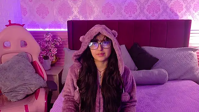 Snapshot of Jade_rous chatting on 27, 4, 2026 Jade rous online show from 27, 4, 2026