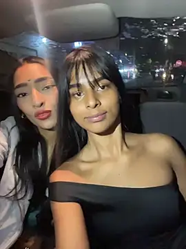 Snapshot of sophia_mell chatting on 1, 4, 2026 sophia mell online show from 1, 4, 2026