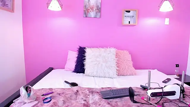 Snapshot of liapinket chatting on 12, 4, 2026 liapinket online show from 12, 4, 2026