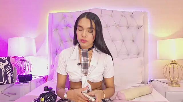 Snapshot of MeganRoseh chatting on 31, 7, 2026 MeganRoseh online show from 31, 7, 2026