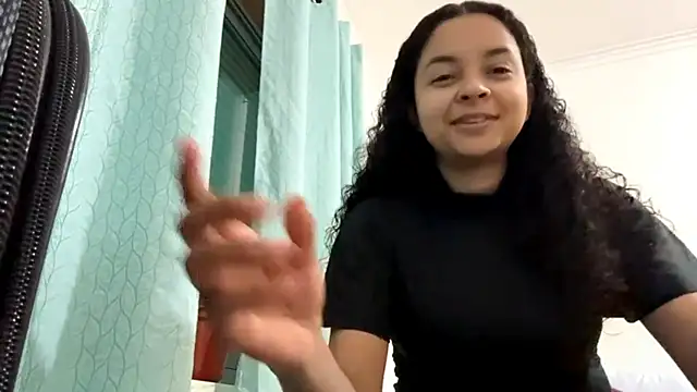 Snapshot of KandyTadiello chatting on 9, 3, 2026 KandyTadiello online show from 9, 3, 2026