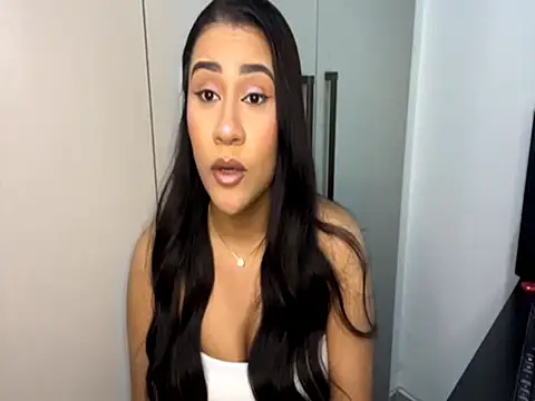 Snapshot of KandyTadiello chatting on 13, 3, 2026 KandyTadiello online show from 13, 3, 2026