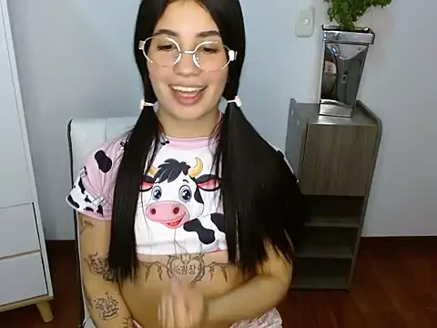 Snapshot of Lucy_engel chatting on 21, 3, 2026 Lucy engel online show from 21, 3, 2026