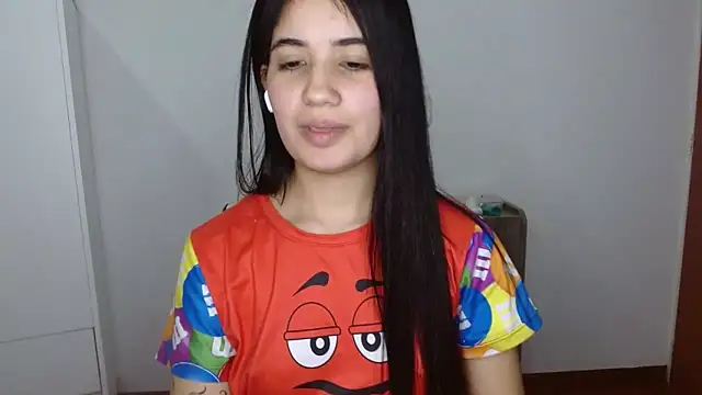 Snapshot of Lucy_engel chatting on 2, 4, 2026 Lucy engel online show from 2, 4, 2026