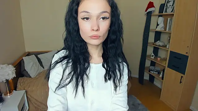 Snapshot of LynnCiprian chatting on 14, 3, 2026 LynnCiprian online show from 14, 3, 2026