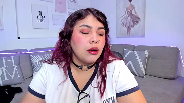 Snapshot of Dana_sophiia chatting on 18, 4, 2026 Dana sophiia online show from 18, 4, 2026