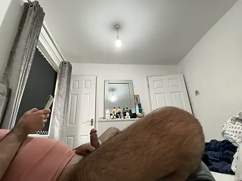 Snapshot of r130130 chatting on 24, 3, 2026 r130130 online show from 24, 3, 2026