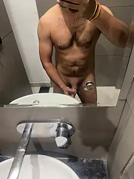 Snapshot of Vibrator2509 chatting on 3, 4, 2026 Vibrator2509 online show from 3, 4, 2026