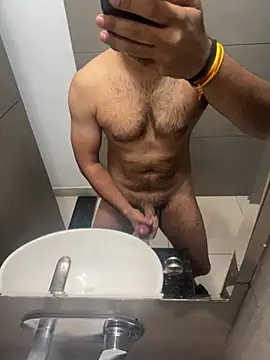 Snapshot of Vibrator2509 chatting on 6, 4, 2026 Vibrator2509 online show from 6, 4, 2026