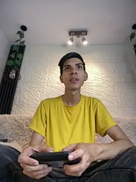 Snapshot of dave_925_ chatting on 13, 3, 2026 dave 925 online show from 13, 3, 2026