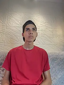 Snapshot of dave_925_ chatting on 17, 3, 2026 dave 925 online show from 17, 3, 2026