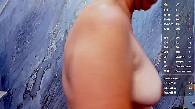 Snapshot of Milf_Drip chatting on 18, 4, 2026 Milf Drip online show from 18, 4, 2026