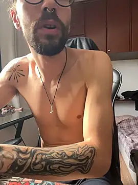 Snapshot of psycrema chatting on 9, 4, 2026 psycrema online show from 9, 4, 2026