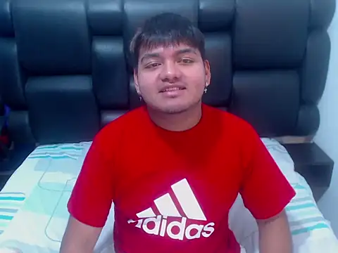 Snapshot of XNoahDeepThroatX chatting on 26, 3, 2026 XNoahDeepThroatX online show from 26, 3, 2026