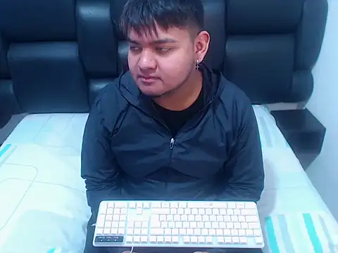 Snapshot of XNoahDeepThroatX chatting on 8, 4, 2026 XNoahDeepThroatX online show from 8, 4, 2026