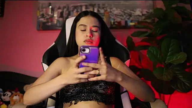 Snapshot of Danaa_Rousee_ chatting on 17, 3, 2026 Danaa Rousee online show from 17, 3, 2026