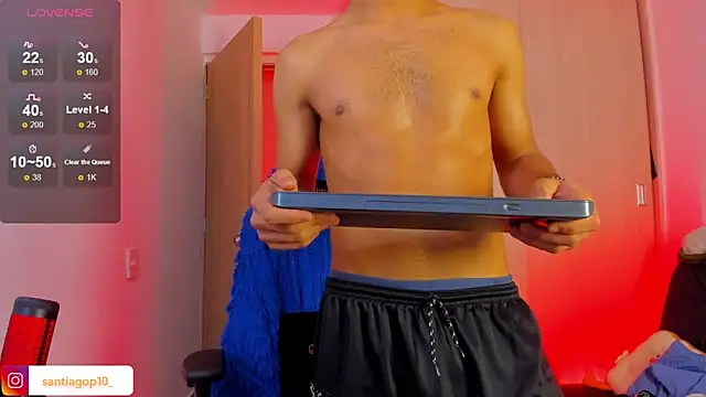 Snapshot of Alexx_Lord chatting on 21, 4, 2026 Alexx Lord online show from 21, 4, 2026