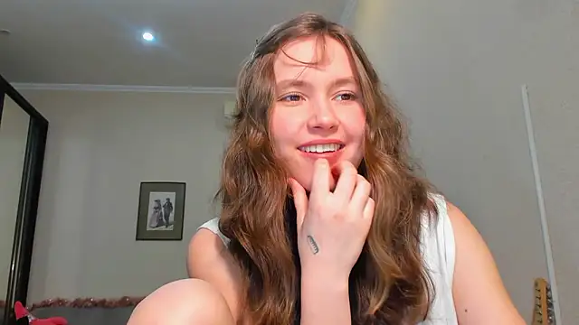 Snapshot of MaryannSofts chatting on 20, 3, 2026 MaryannSofts online show from 20, 3, 2026