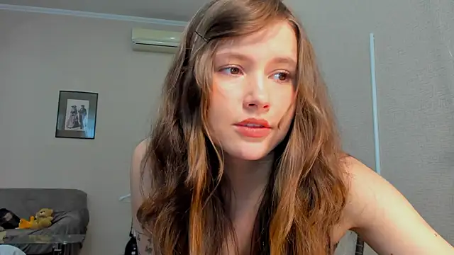 Snapshot of MaryannSofts chatting on 17, 4, 2026 MaryannSofts online show from 17, 4, 2026