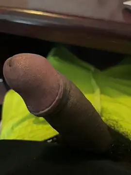 sexcboi69 online show from 4, 4, 2026