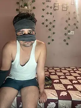 Snapshot of your_bhabhi_love chatting on 10, 4, 2026 your bhabhi love online show from 10, 4, 2026
