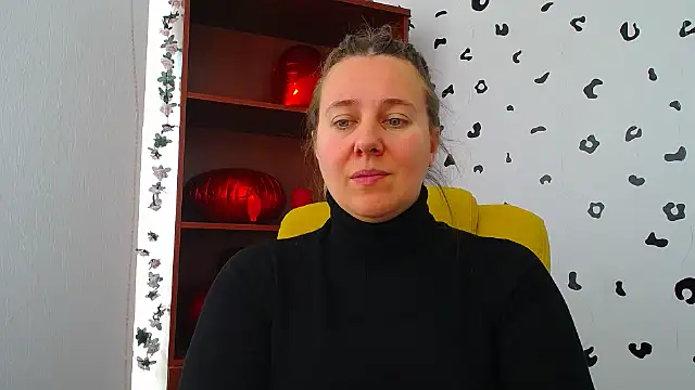 Snapshot of Nionelly chatting on 6, 3, 2026 Nionelly online show from 6, 3, 2026