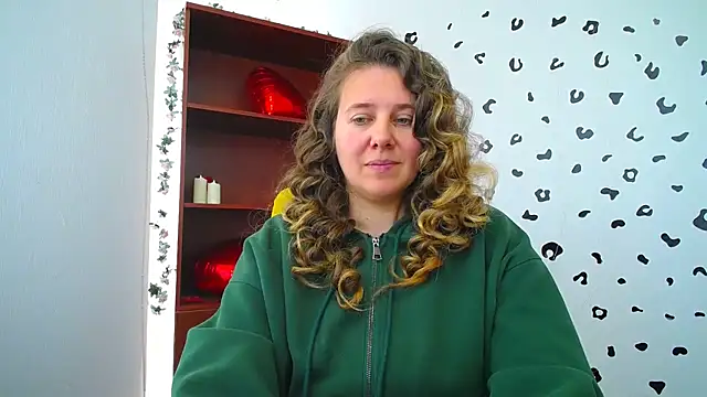 Snapshot of Nionelly chatting on 24, 3, 2026 Nionelly online show from 24, 3, 2026