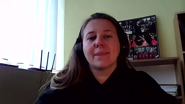 Snapshot of Nionelly chatting on 22, 4, 2026 Nionelly online show from 22, 4, 2026