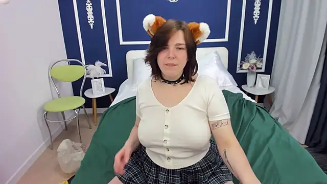 Snapshot of DanielaHot4u chatting on 4, 4, 2026 DanielaHot4u online show from 4, 4, 2026