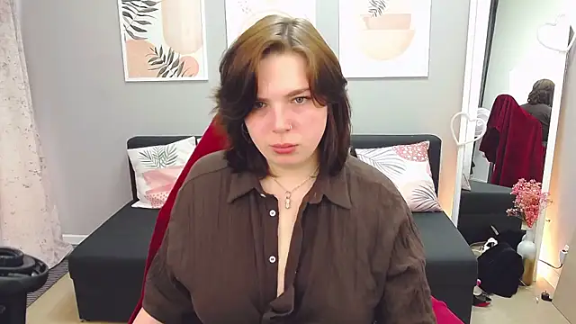 Snapshot of DanielaHot4u chatting on 10, 4, 2026 DanielaHot4u online show from 10, 4, 2026