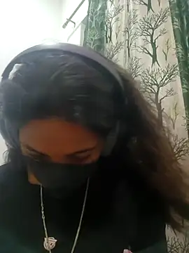 Snapshot of Itz_ishu chatting on 12, 4, 2026 Itz ishu online show from 12, 4, 2026