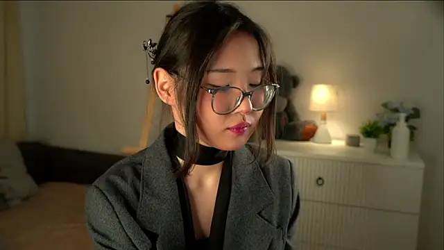 Snapshot of NelleMihalko chatting on 23, 3, 2026 NelleMihalko online show from 23, 3, 2026