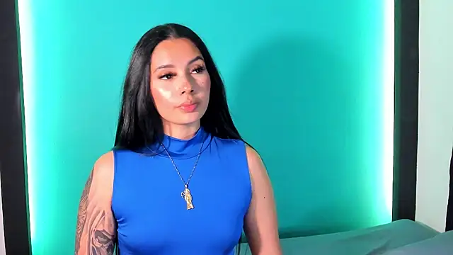 Snapshot of Emma_AH chatting on 24, 4, 2026 Emma AH online show from 24, 4, 2026