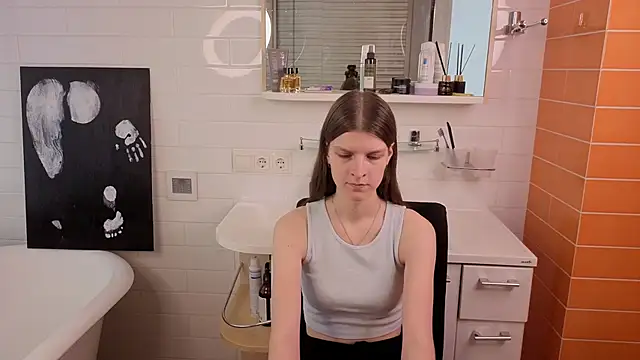 Snapshot of LeanStehlik chatting on 7, 4, 2026 LeanStehlik online show from 7, 4, 2026