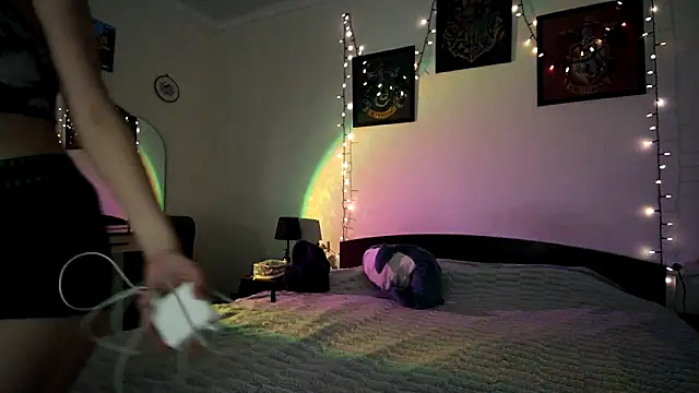 Snapshot of Milk_shakeee chatting on 27, 3, 2026 Milk shakeee online show from 27, 3, 2026